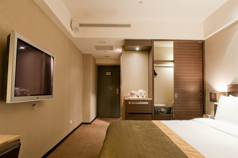 The Tango Hotel Taipei Linsen Esterno foto